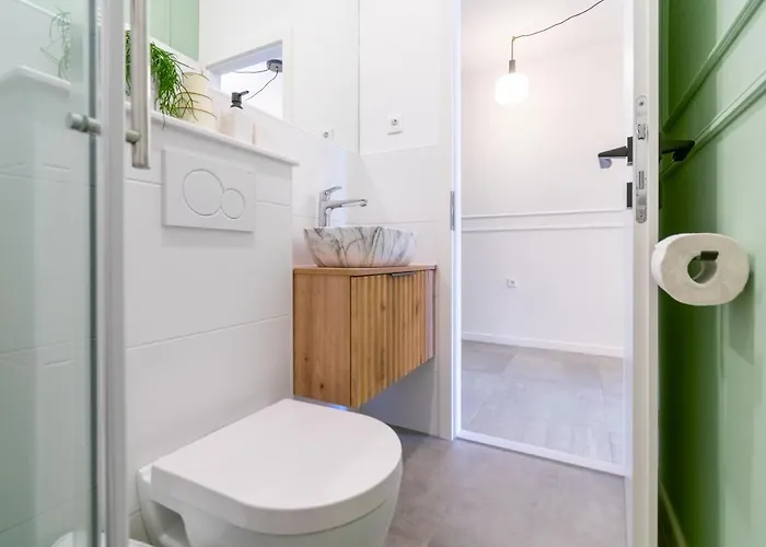Smile, Near & Center, Free Parking, Balcony Apartmán *